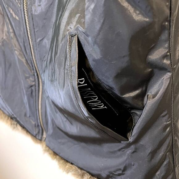 Blassport Women's Brown Faux Fur Collared Zip Front Reversible Vest Size Small - Picture 9 of 15